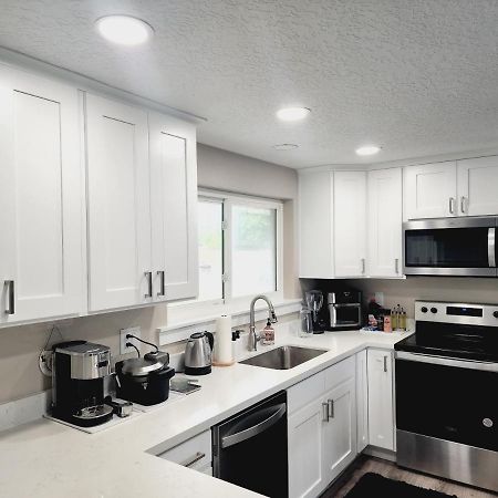 3 Bed 2 Bath Full Accessible Townhome In Heart Of Slc 南约旦 外观 照片