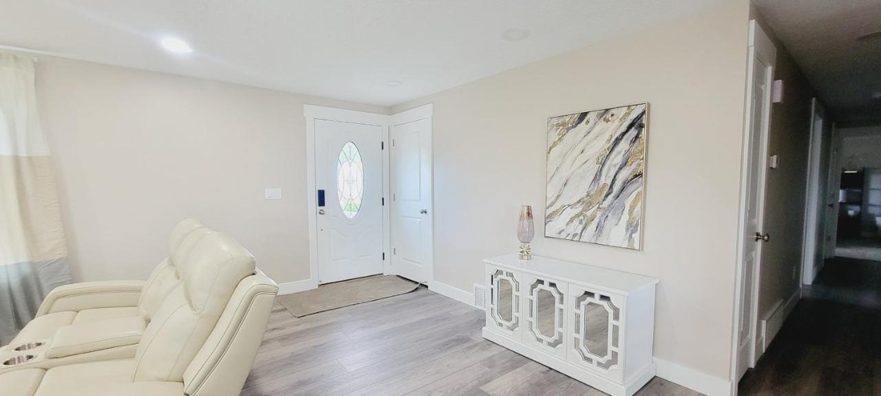 3 Bed 2 Bath Full Accessible Townhome In Heart Of Slc 南约旦 外观 照片