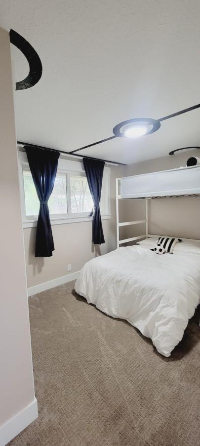 3 Bed 2 Bath Full Accessible Townhome In Heart Of Slc 南约旦 外观 照片